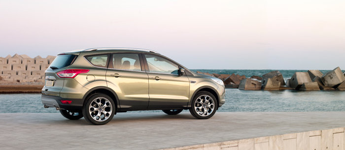 Ford Kuga — выражение стиля и мощи, наш самый умный в истории кроссовер. 