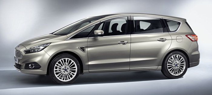 Первые фотографии нового Ford S-Max появились в общем доступе. Официальная презентация запланирована на октябрь 2014.